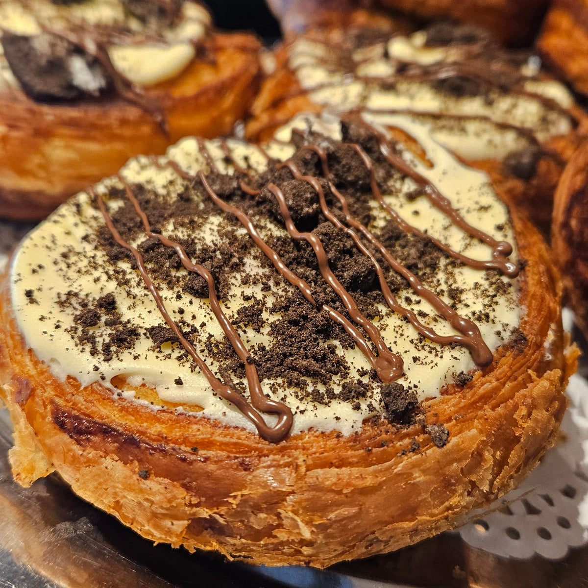 Oreo Scroll