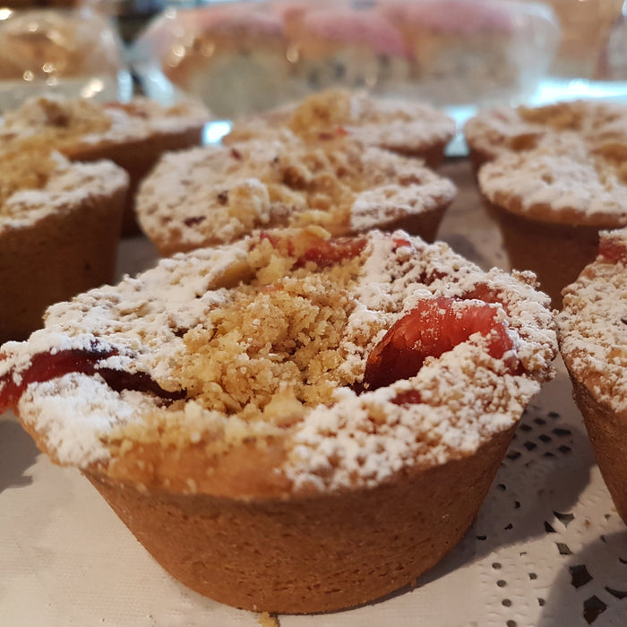 Family Apple & Rhubarb Crumble - Apple - apple, crumble, Family PIes, Fruit Pies, rhubarb, Sweet Treat