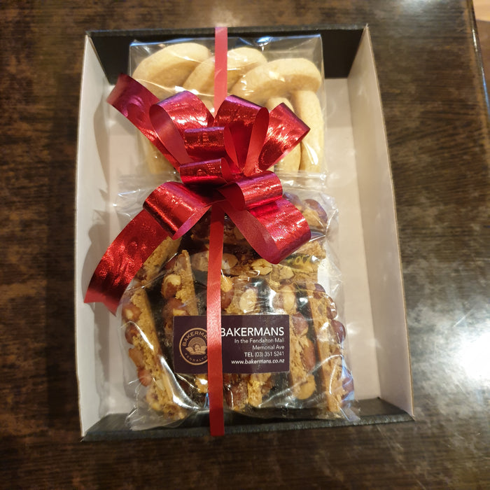 Small Gift Box -  Chocolate, gift, Gifts, Nuts, Sweet Treat