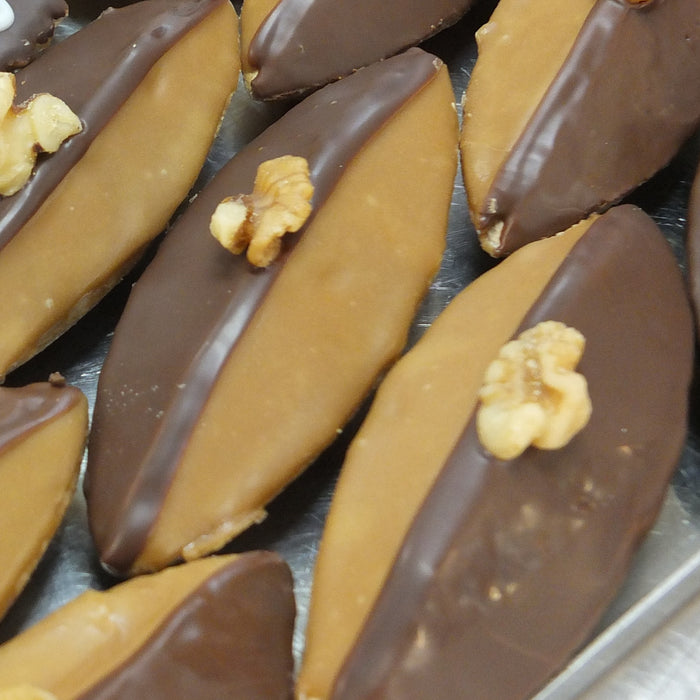 Coffee Boat -  Small Cakes, Sweet Treat